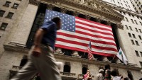 US Stocks Hit Fresh Record Highs