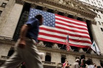 US Stocks Hit Fresh Record Highs