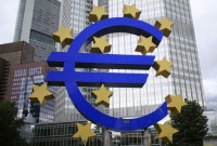 Mario Draghi Calls on Governments to Stimulate Growth